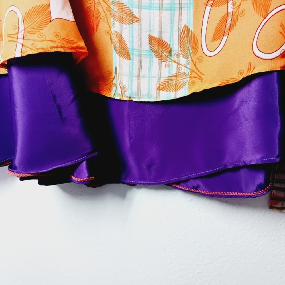 Recycled Sari (silk, silk combination) Wrap short Skirt - Picture 4 of 9